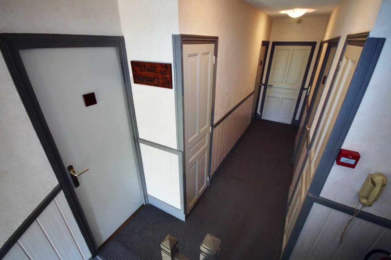 Les Messageries Hotel Saint-Flour  Bagian luar foto
