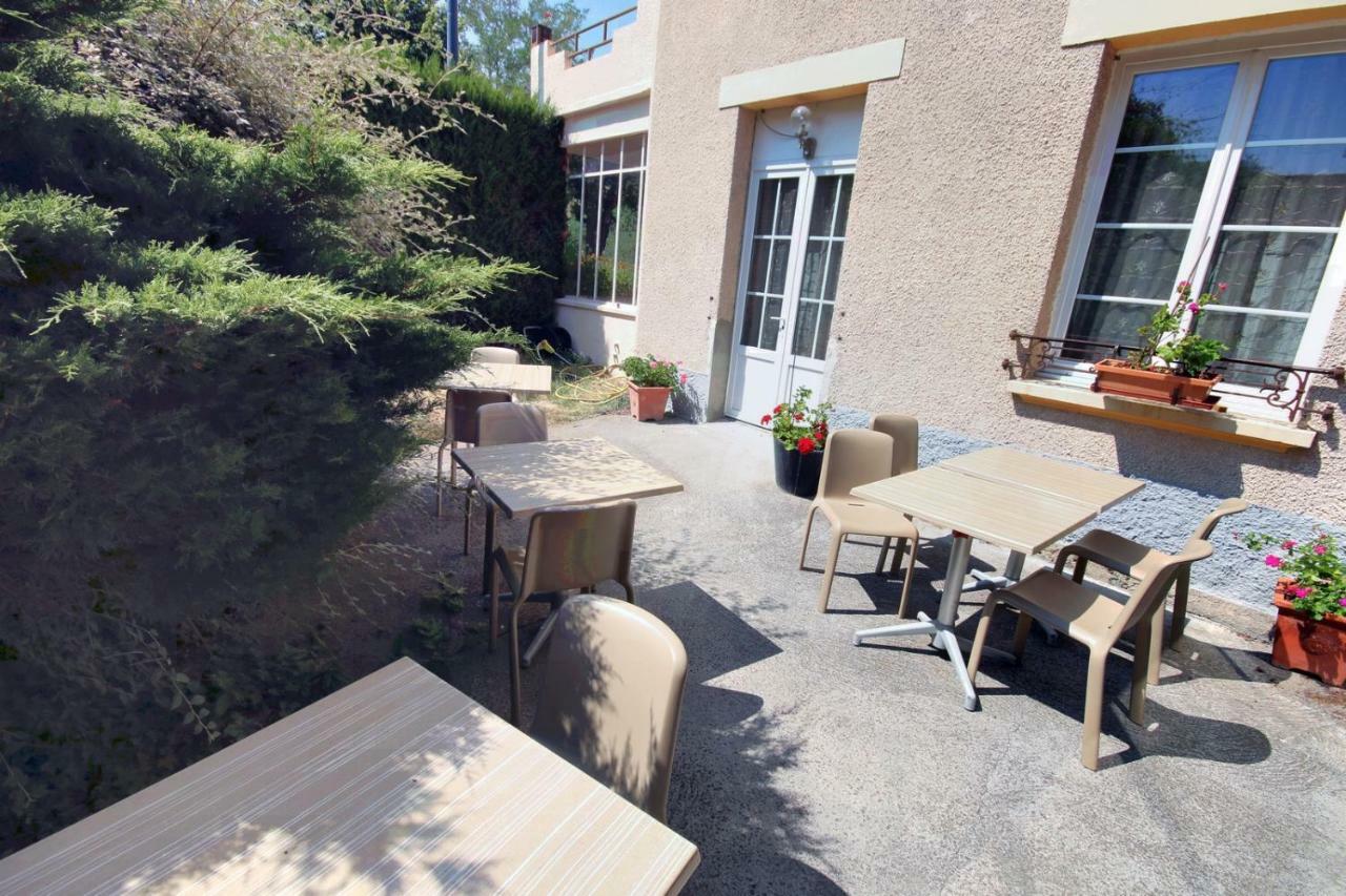 Les Messageries Hotel Saint-Flour  Bagian luar foto
