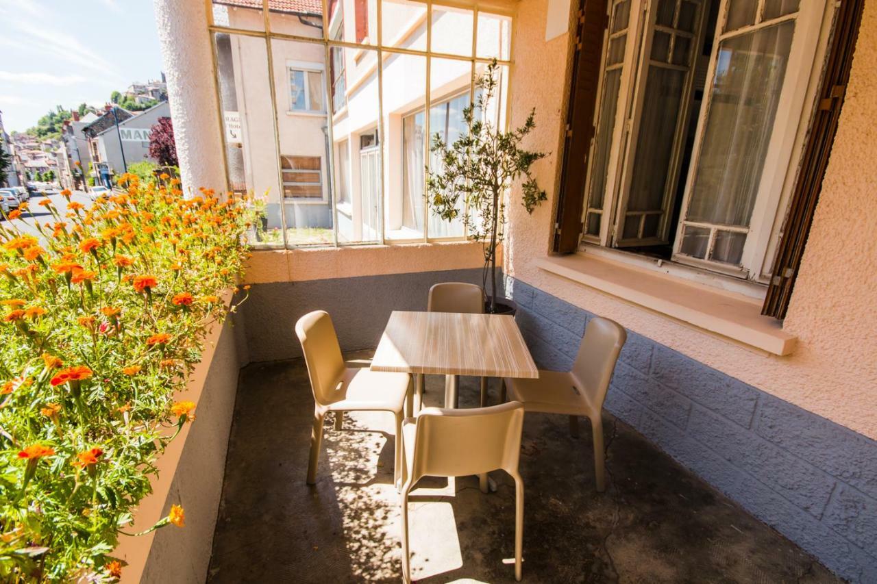 Les Messageries Hotel Saint-Flour  Bagian luar foto