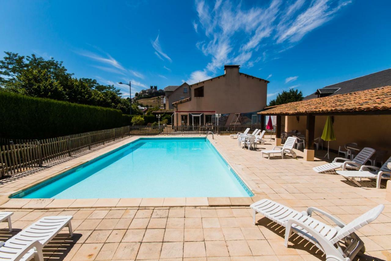 Les Messageries Hotel Saint-Flour  Bagian luar foto
